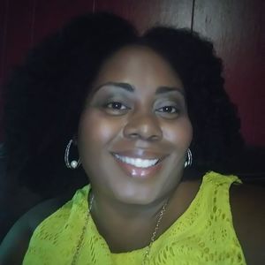 Meet your Posher, Michele